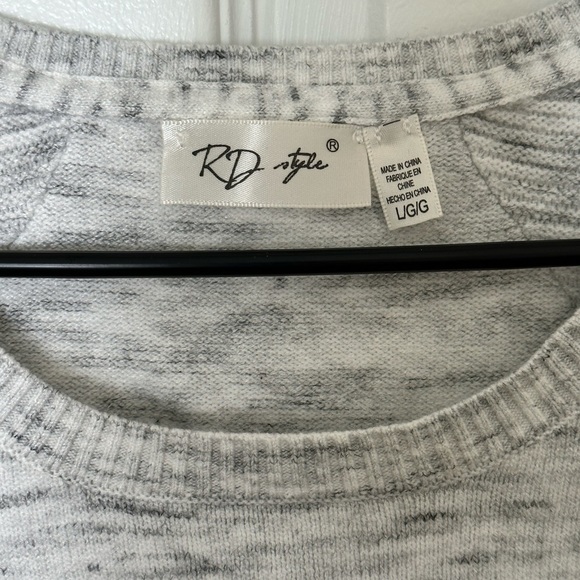 Sweatshirt | RD Style - Picture 3 of 3